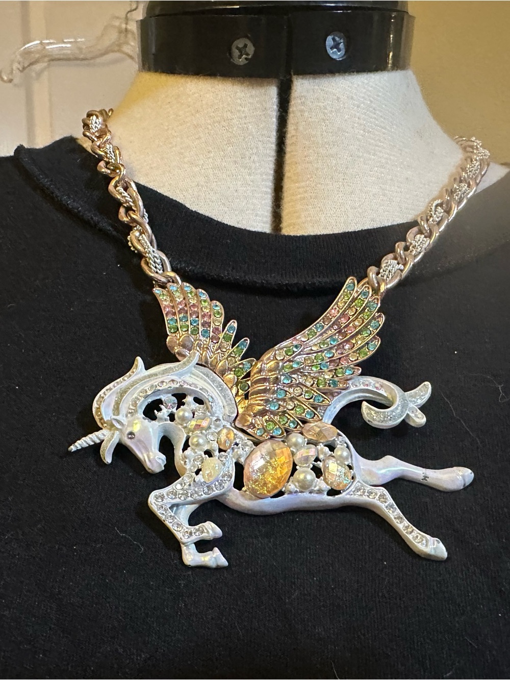 “Rare” Betsey Johnson Gold-Tone Iridescent Unicorn Pegasus Necklace - Picture 2 of 5